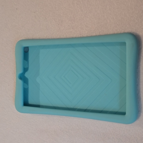 Amazon Tablet in Sleek Black - Picture 4 of 4